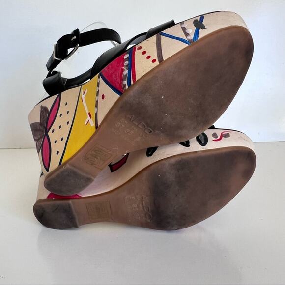 Colorful Wedge Sandals - Picture 13 of 15